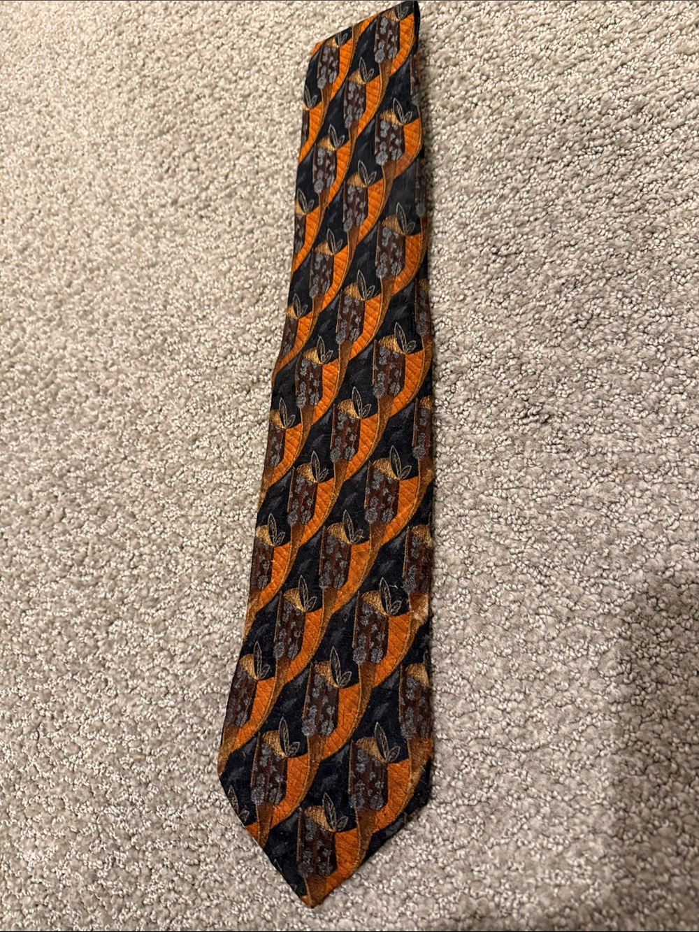 AMAZING MEN'S LIMITED EDITION ERMENEGILDO ZEGNA TIE - ITALY